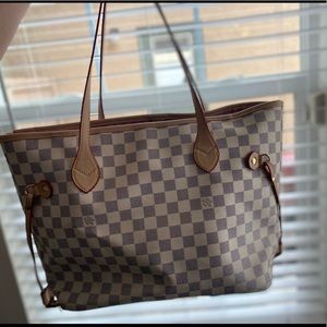 Daisy Rose Purse and Pouch